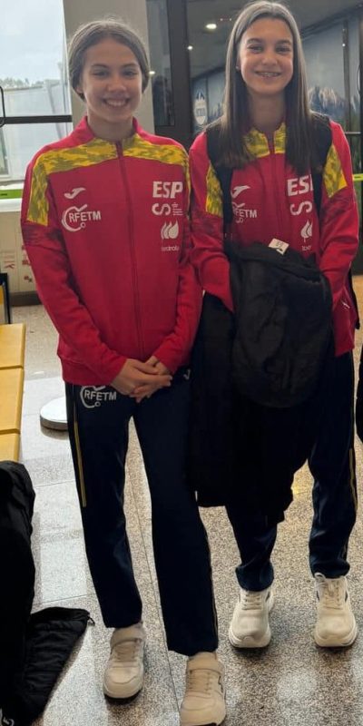 Julia Fernández y Lola Uría